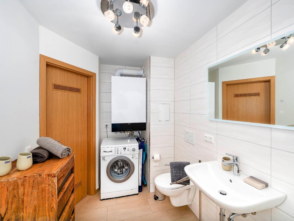 City Appartements Арнщат Екстериор снимка
