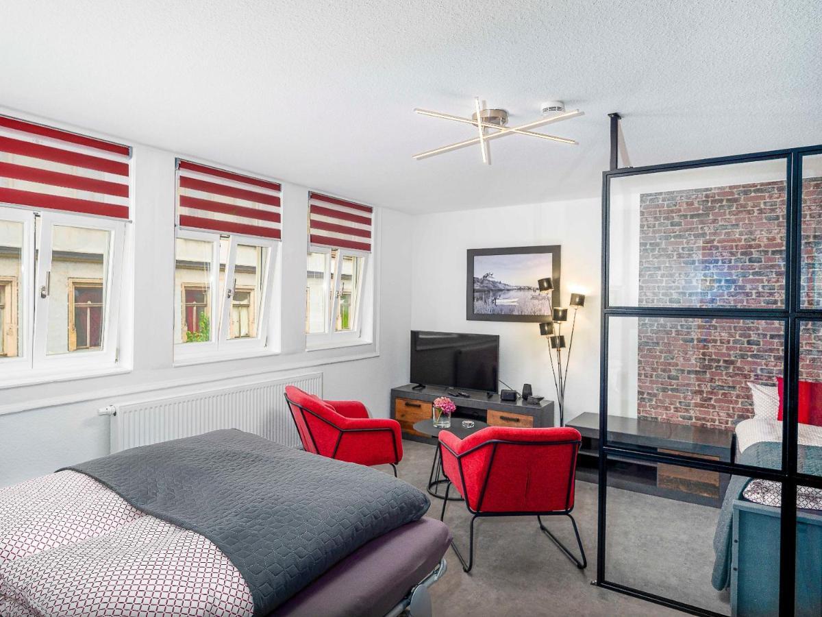 City Appartements Арнщат Екстериор снимка