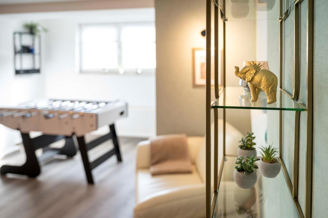 City Appartements Арнщат Екстериор снимка